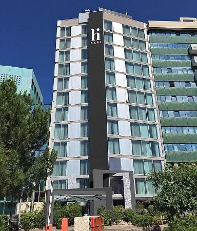 Hi 4* Bari